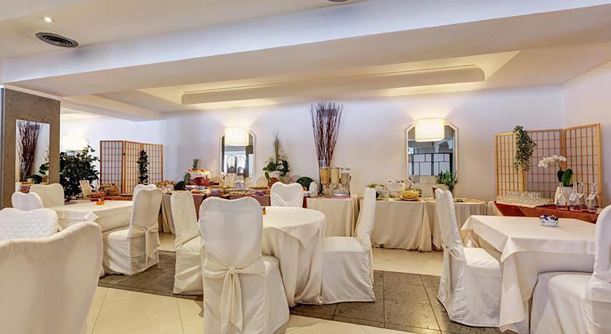 Aris Garden Hotel Casal Palocco Exterior foto